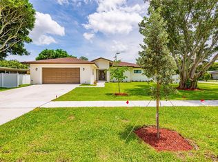 675 Coral Way, Delray Beach, FL 33445