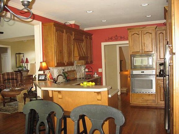 4th image of 7823 Eagles Landing Ct