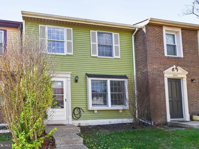 8311 Bark Tree Ct, Springfield, VA, 22153
