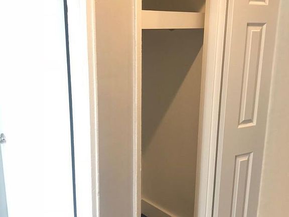 3rd image of 2020 E 41st St APT 3-G