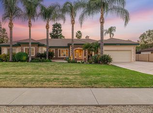 16860 Rayen St, North Hills, CA 91343