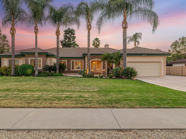 16860 Rayen St, North Hills, CA 91343