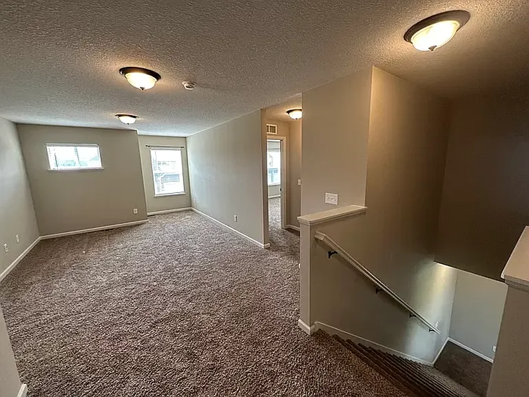 15134 Edgewood Ave — Photo 10