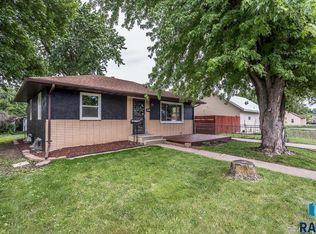 1604 N Mable Ave, Sioux Falls, SD 57103