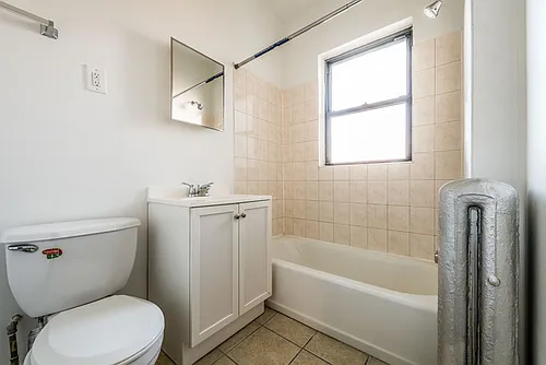 7110-18 S Ridgeland Ave Chicago, IL 60649 Photo 1