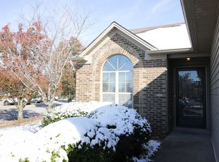 1252 Pleasant Ridge Dr, Lexington, KY 40509