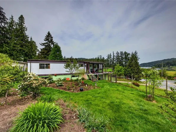 104 Mobrae Ave, Saltspring Island, BC V8K 1K1