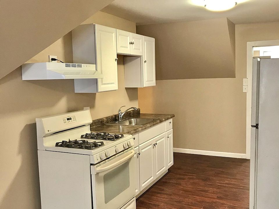 Newly Remodeled Kitchen - with all new appliances.