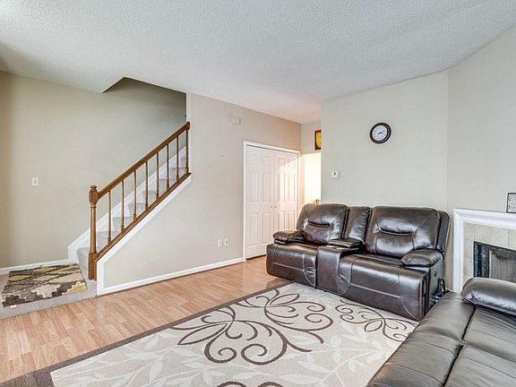 5th image of 3018 McMaster Ct