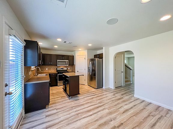 4th image of 4514 Graceful Ln #486