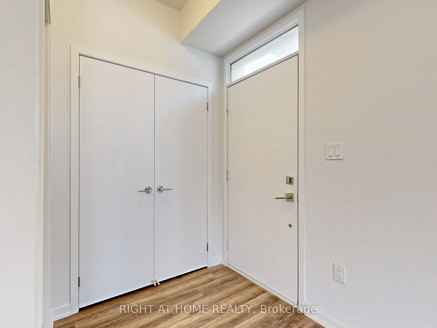 3 bed, $3,600 — Photo 4