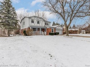 2969 Powderhorn Ridge Rd, Rochester Hills, MI 48309