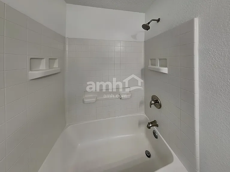 10413 Woodruff Ct — Photo 16