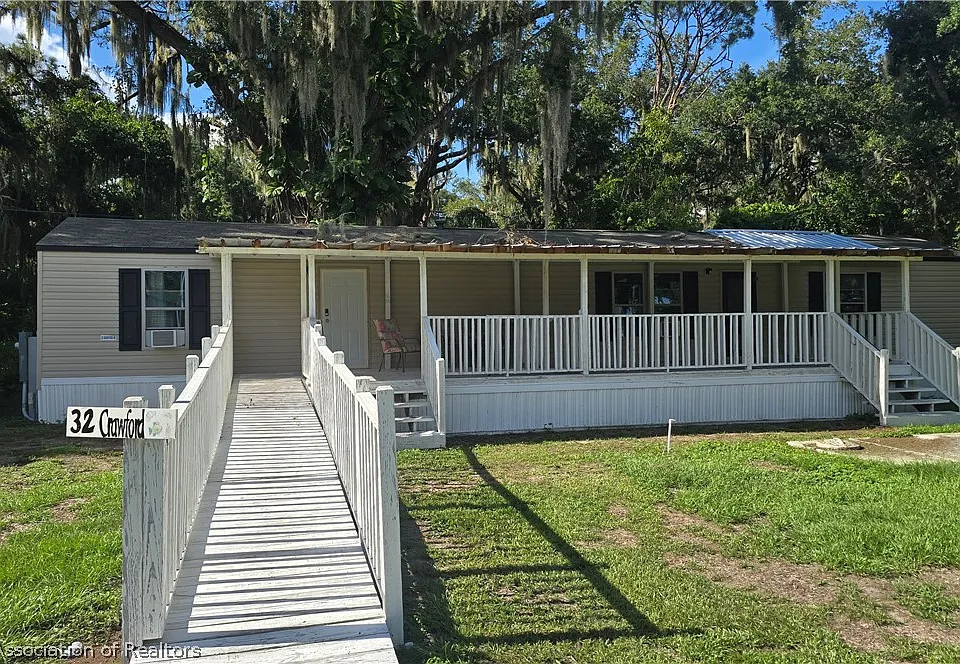 44 Crawford Dr #32