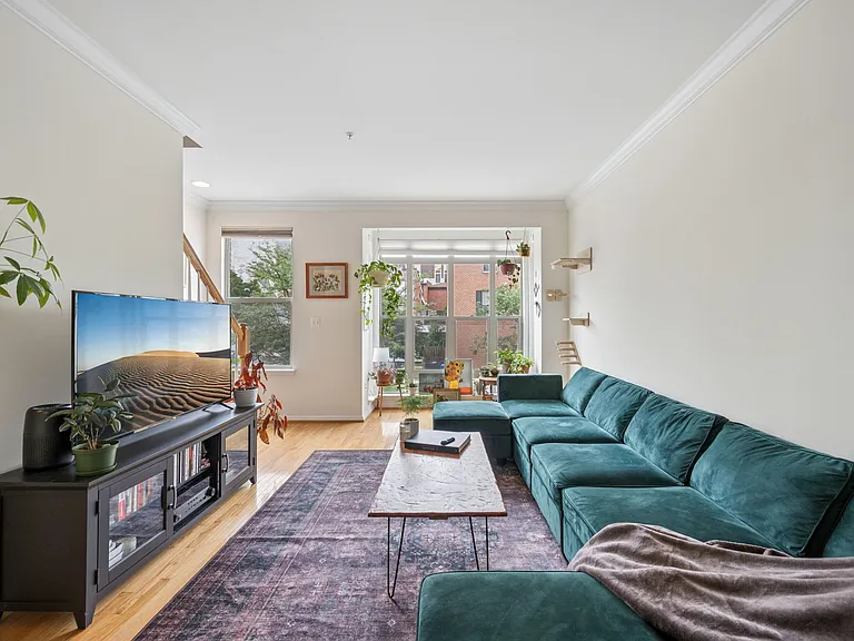 10 S Exeter St — Photo 9