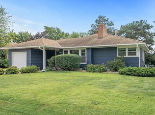 6817 Cedar Lake Rd S, Minneapolis, MN 55426