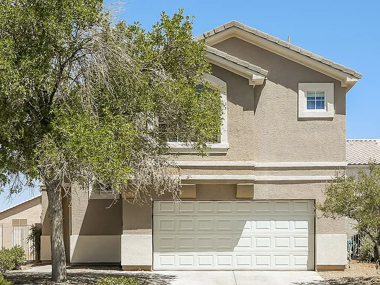 3940 Camryn Holly St — Photo 1