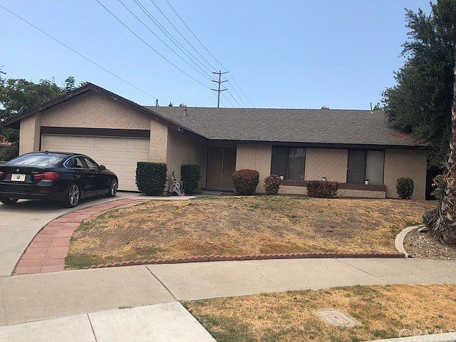 1st image of 2552 S Calaveras Pl