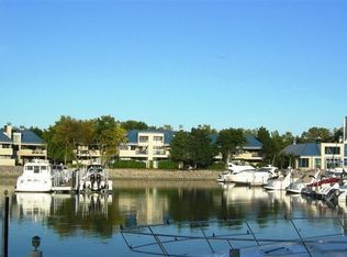 4446B Marin Hbr, Pt Clinton, OH