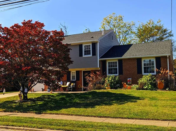 611 Lincoln Dr, Brookhaven, PA 19015