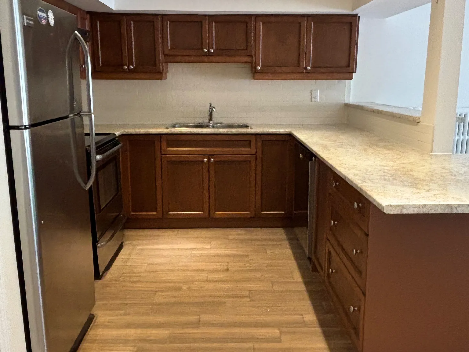 2 bed, $2,100 — Photo 4