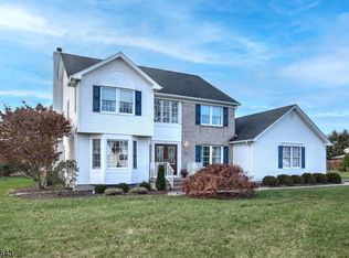 10 John Reading Rd, Flemington, NJ 08822