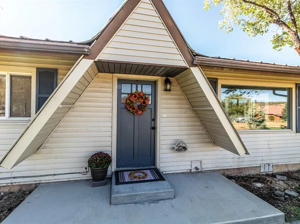 133 E Menefee Street, Mancos, CO 81328