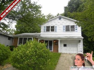 6922 Lamont Dr, Lanham, MD 20706