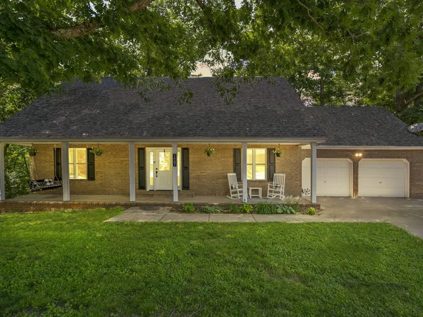 1947 W James River Drive, Nixa, MO 65714
