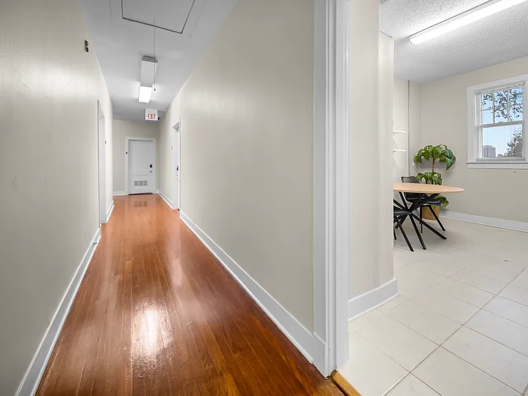 436 S Fannin Ave — Photo 31