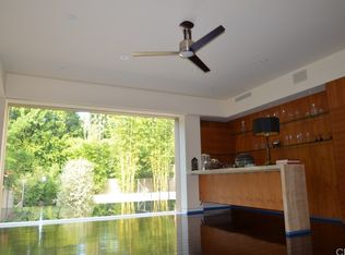 5540 Carlton Way, Los Angeles, CA 90028