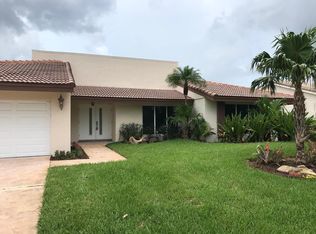 4875 Pineview Cir, Delray Beach, FL 33445