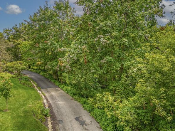 LT23 North LOWER GARDENS ROAD, Fontana, WI 53125