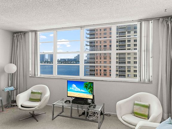 3rd image of 250 174th Street #1110