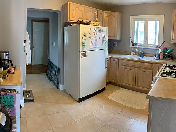 2nd image of 1238 Mishawaka Ave #1