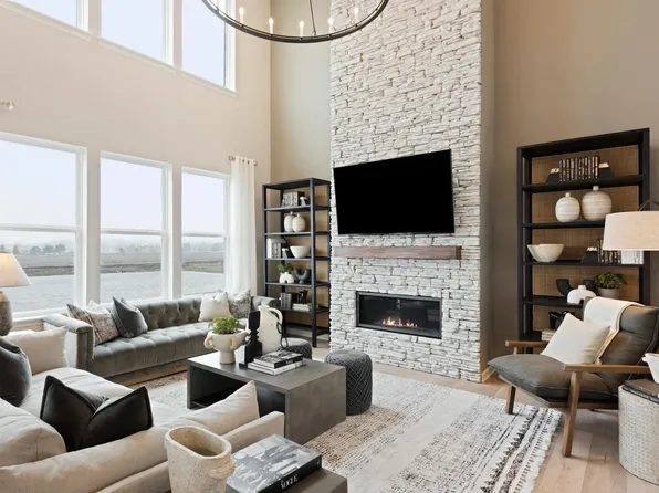 9520 Timber Ter, Victoria, MN 55386