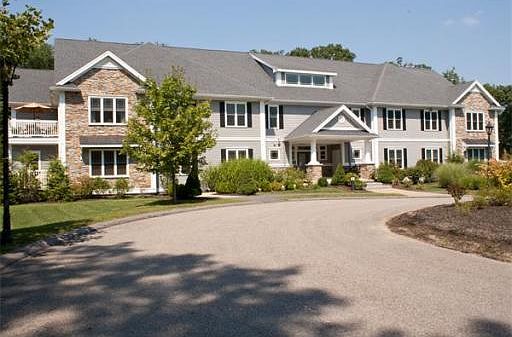 1st image of 913 Eagles Nest Way