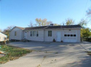 6617 Winchester Ave, Kansas City, MO 64133