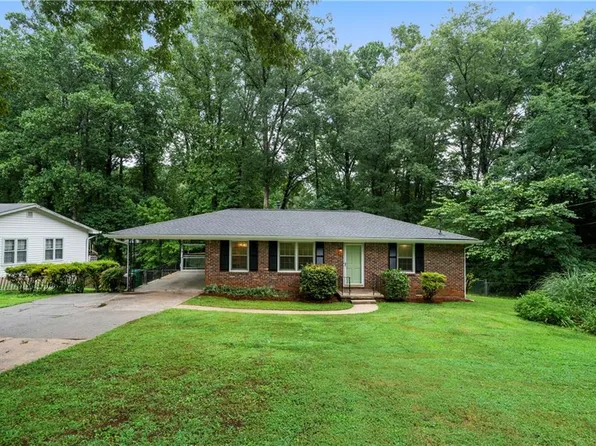 3207 Westwood Dr, Atlanta, GA 30340