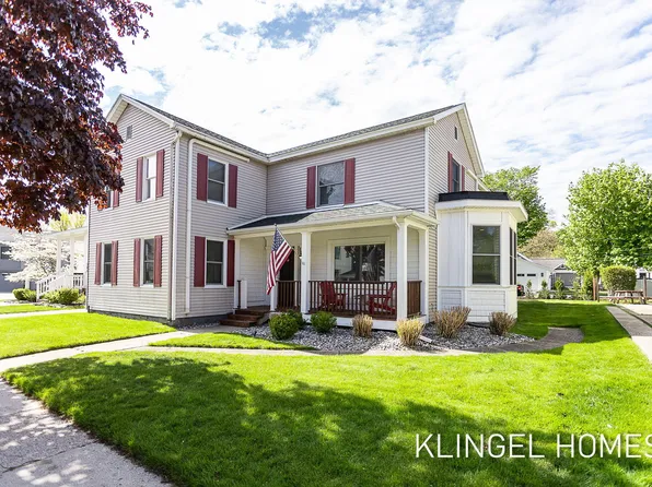 308 Franklin St, Grand Haven, MI 49417