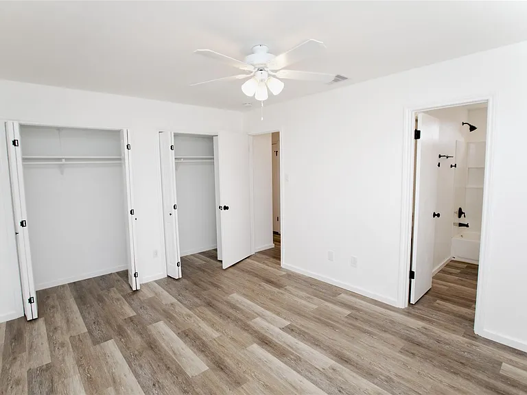 13103 Pollard Dr — Photo 10