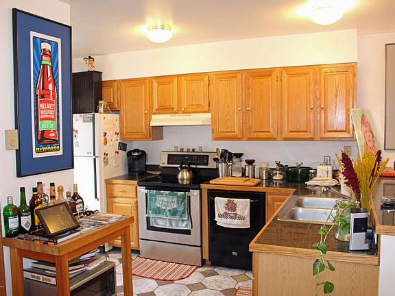 5th image of 656 Flat Creek Dr