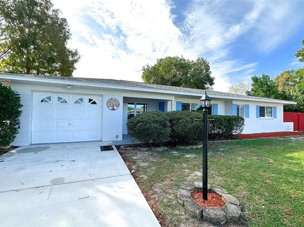 6620 Burlington Ave N, Saint Petersburg, FL 33710