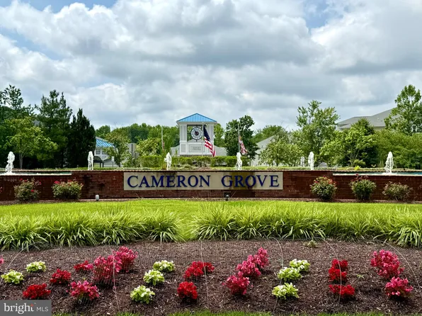 13216 Fox Bow Dr APT 307, Upper Marlboro, MD 20774