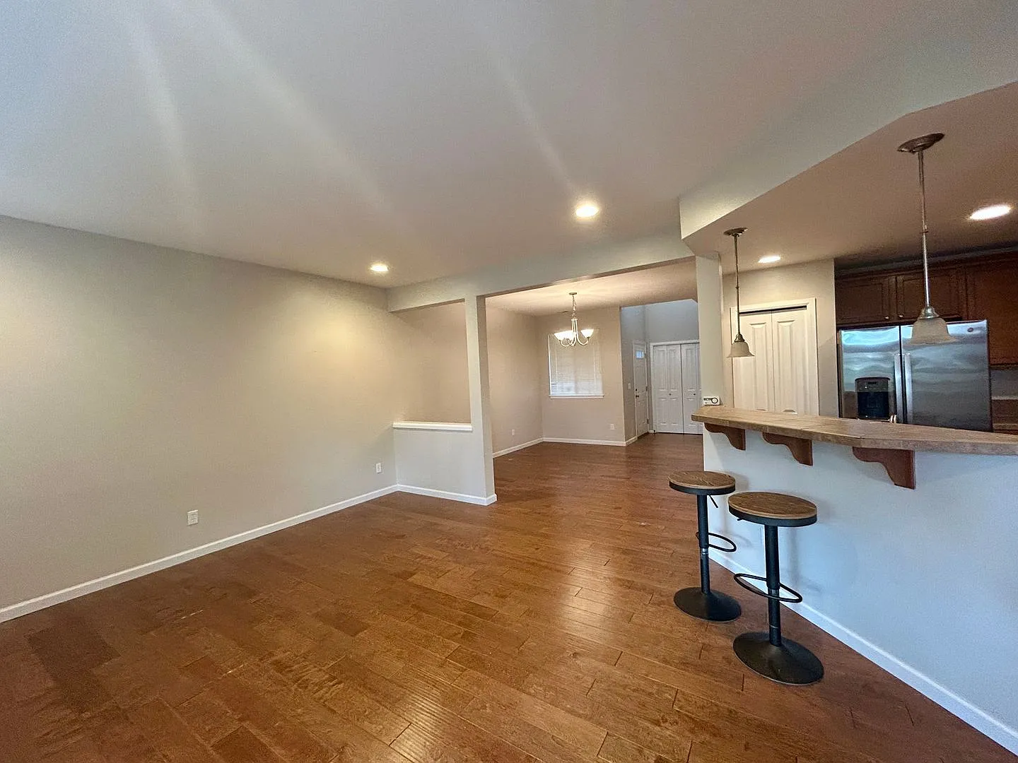 4653 Wade st Bellingham — Photo 2