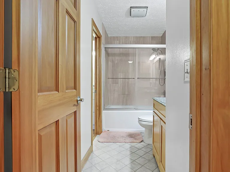 full bathroom on the second floor
