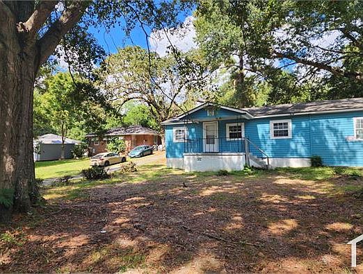 1st image of 1229 Buena Vista Ave