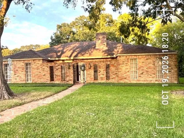 2009 Briar Ln, Richmond, TX 77469