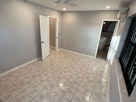 5th image of 867 NW 116th Ter
