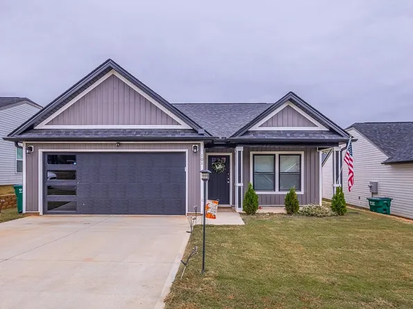 101 Sunrise Rd, Spartanburg, SC 29302